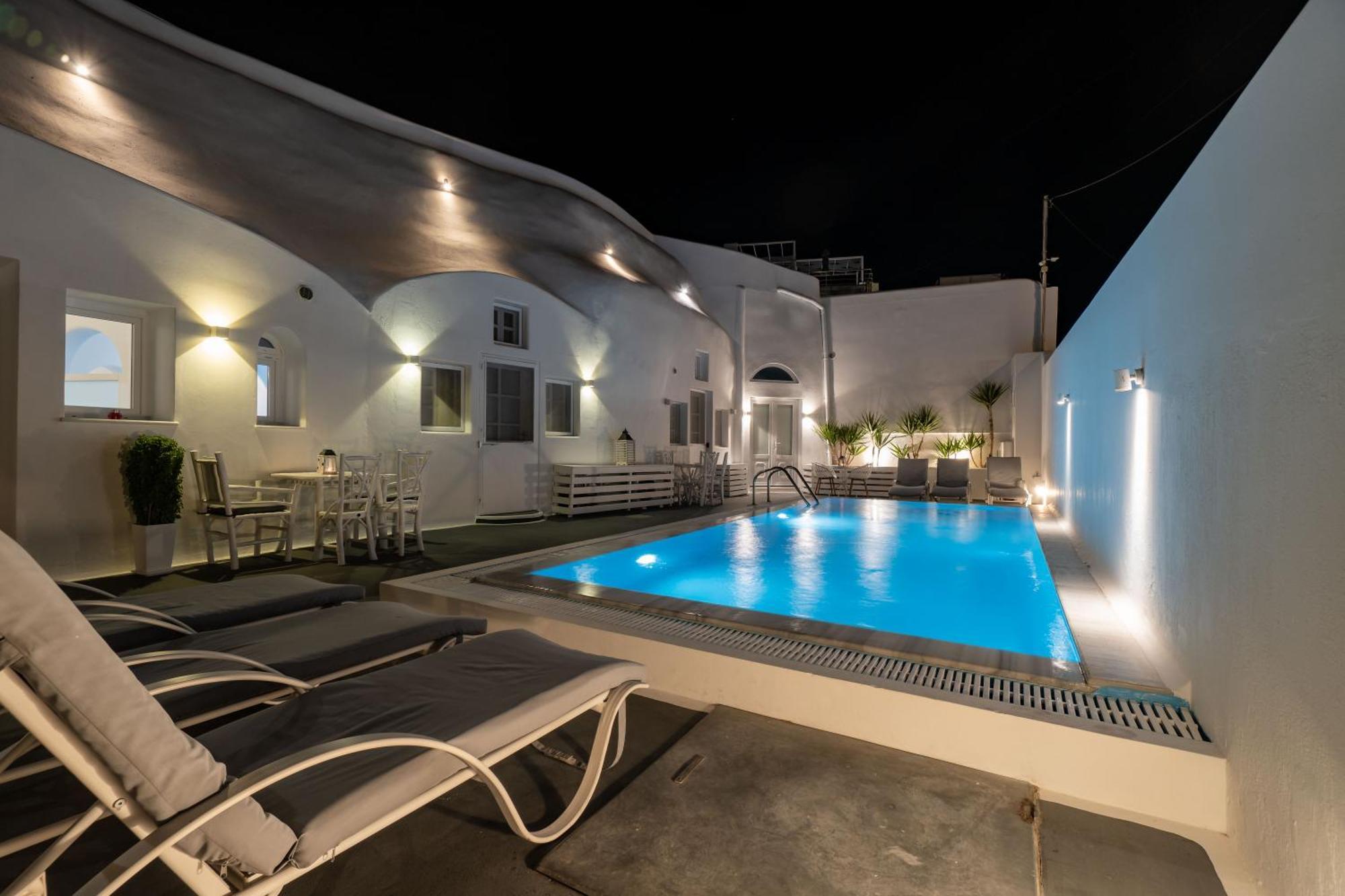 Cally Cave House Тира Экстерьер фото