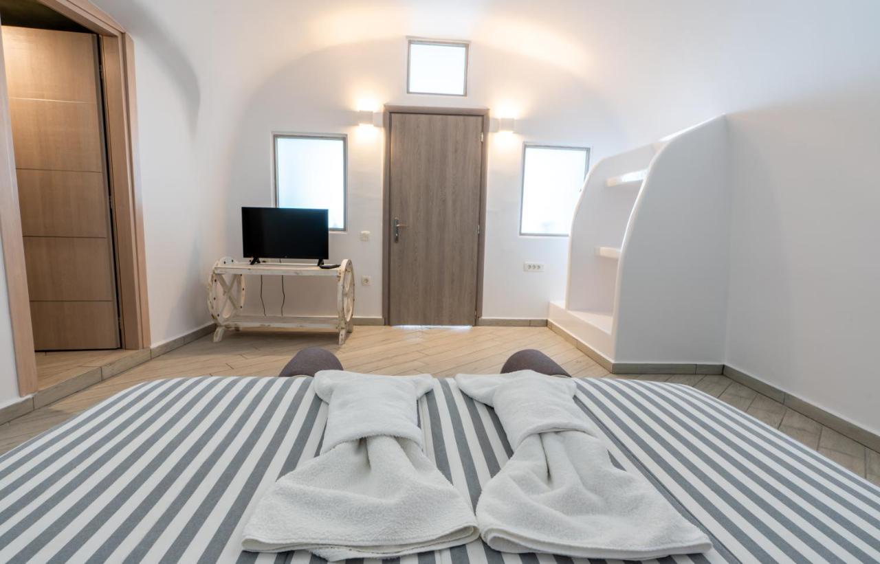 Cally Cave House Тира Экстерьер фото